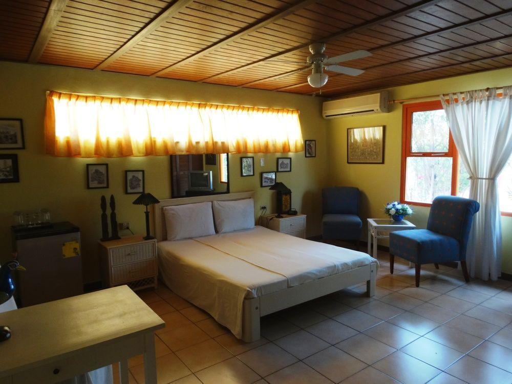 Guesthouse Little David - Adults Only Oranjestad Exterior photo